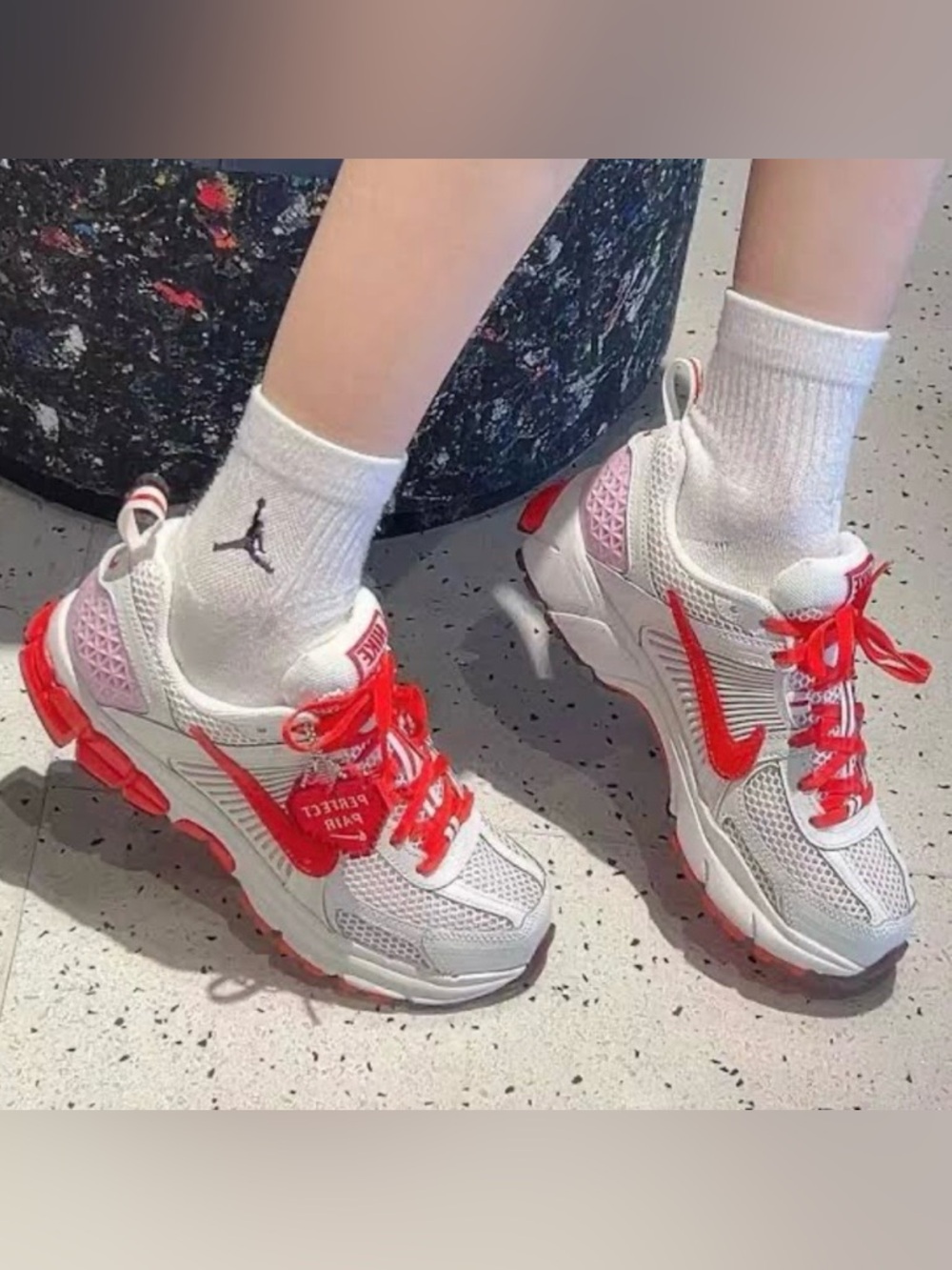 ✔️New✔️ NIKE Vomero 5 GS 'Valentine's Day 2025'